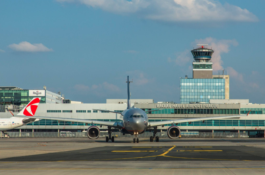 Prague Airport Breaks Record : Prague Morning