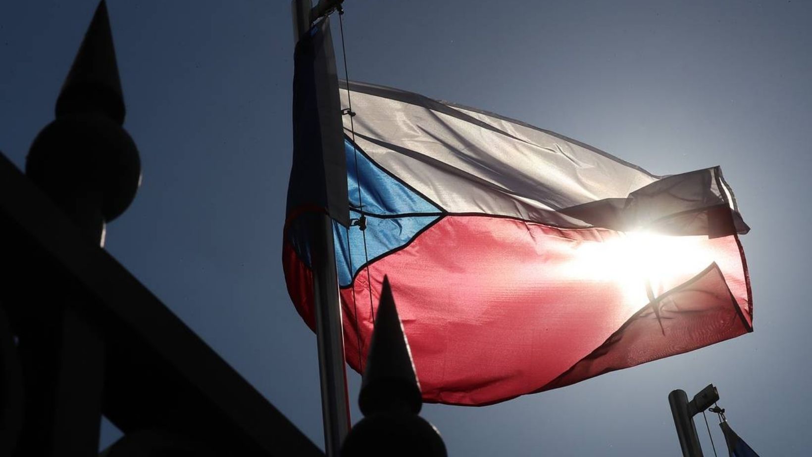 czech republic expels russian diplomats
