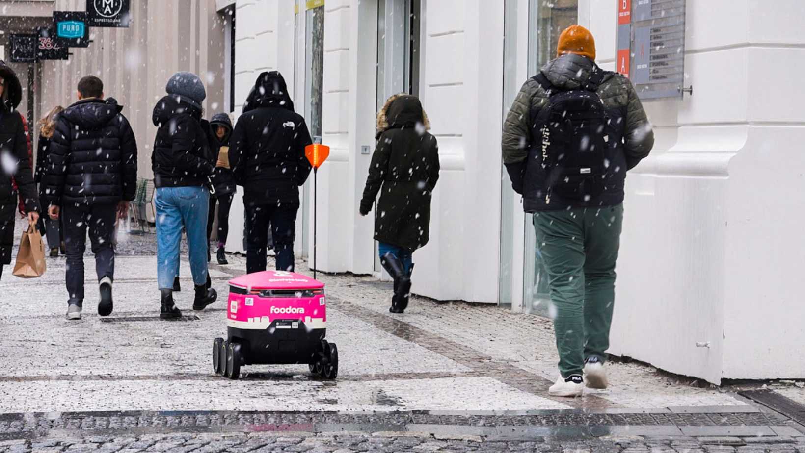 Foodora Rolls Out Pilot Program with Delivery Robots in Prague
