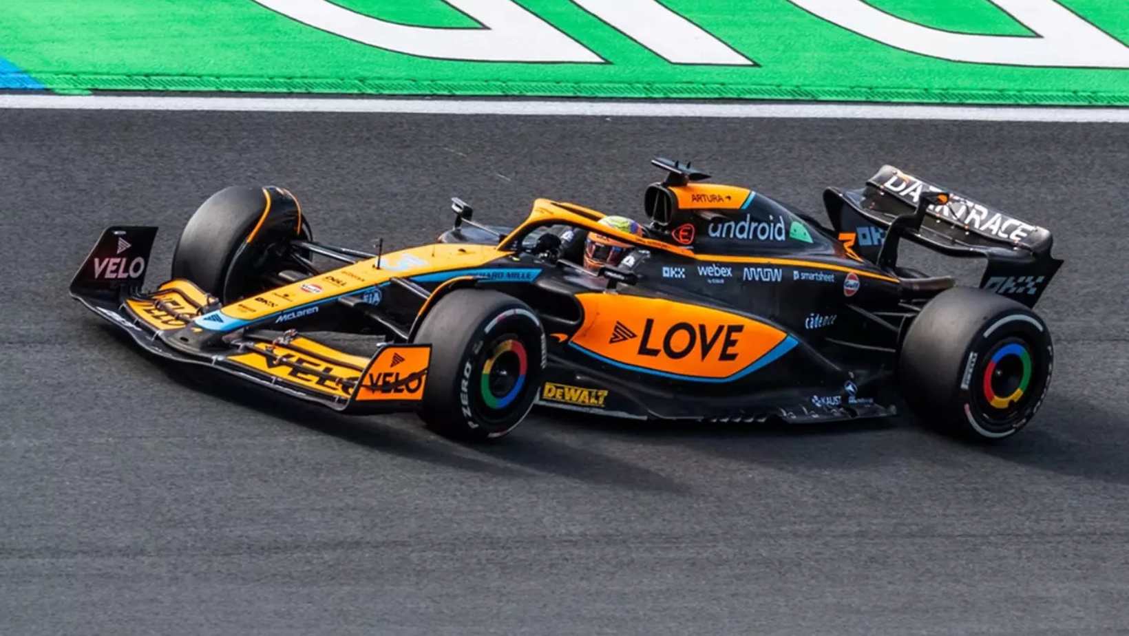 McLaren to Celebrate Formula 1 Title in Prague This Weekend