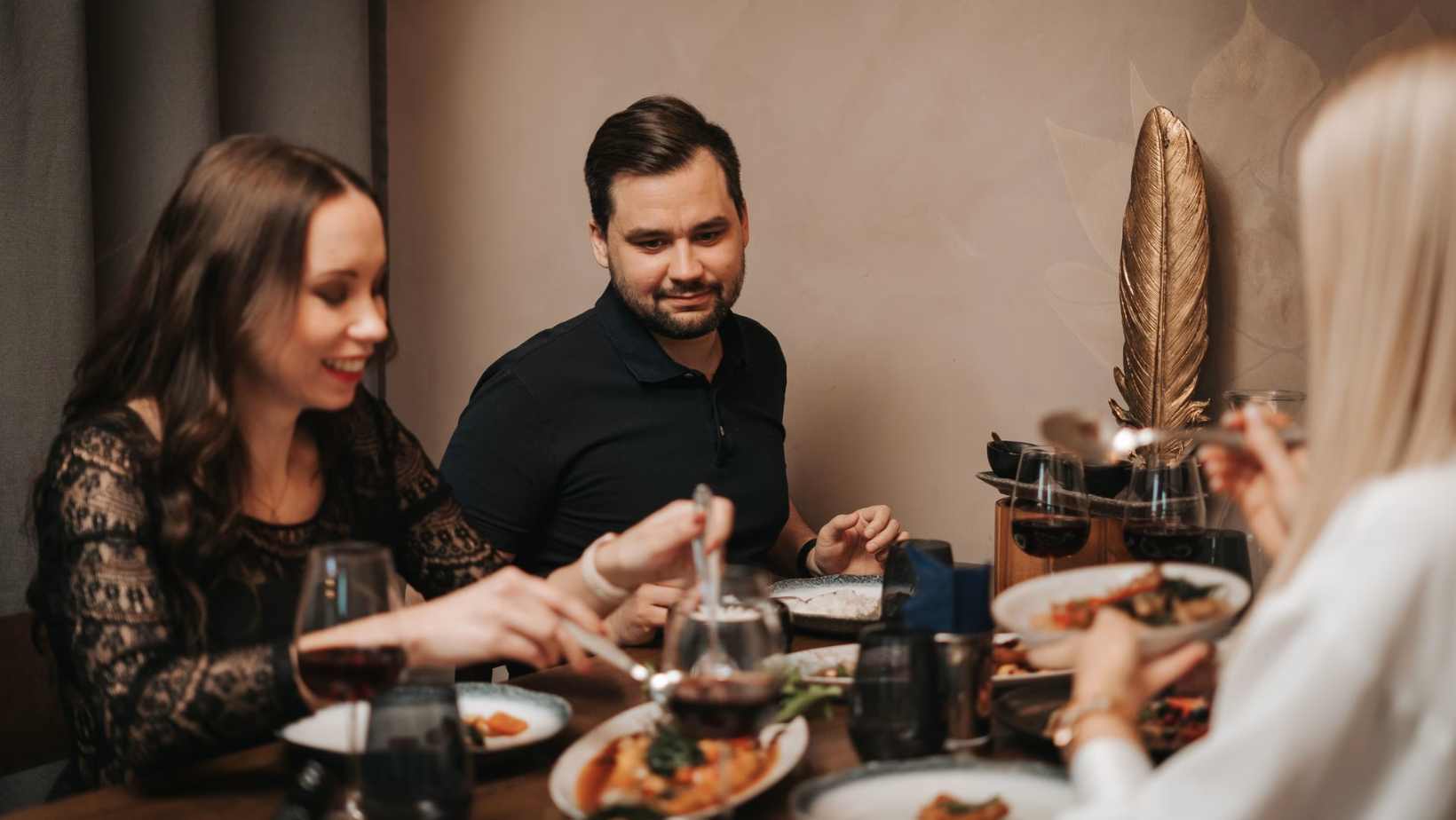 Czech Restaurants Are Empty Midweek. Delivery Is Taking Over