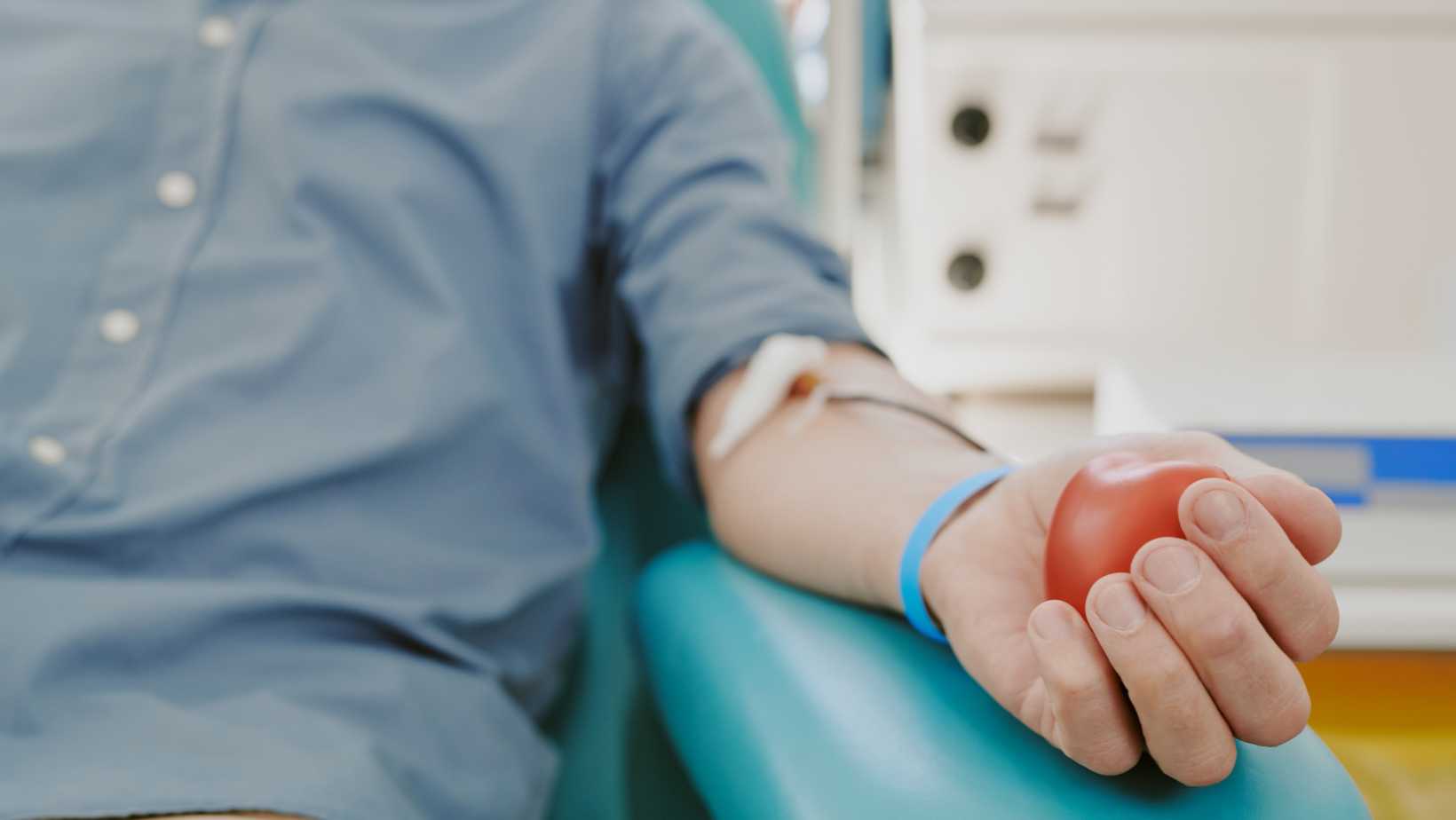 Prague Short on Young Blood Donors as Hospitals Raise Alarm