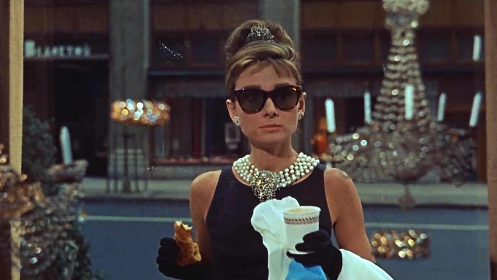 Tip for St. Valentine’s: Breakfast at Tiffany’s Screening in Prague