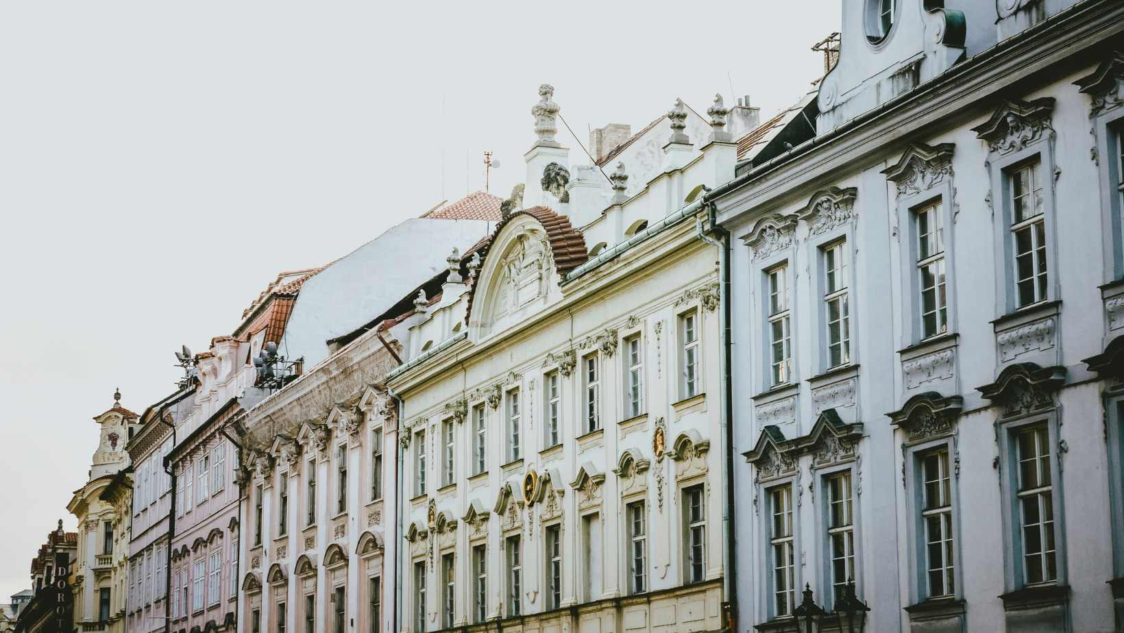 How Foreigners Can Get a Mortgage in Czech Republic in 2026
