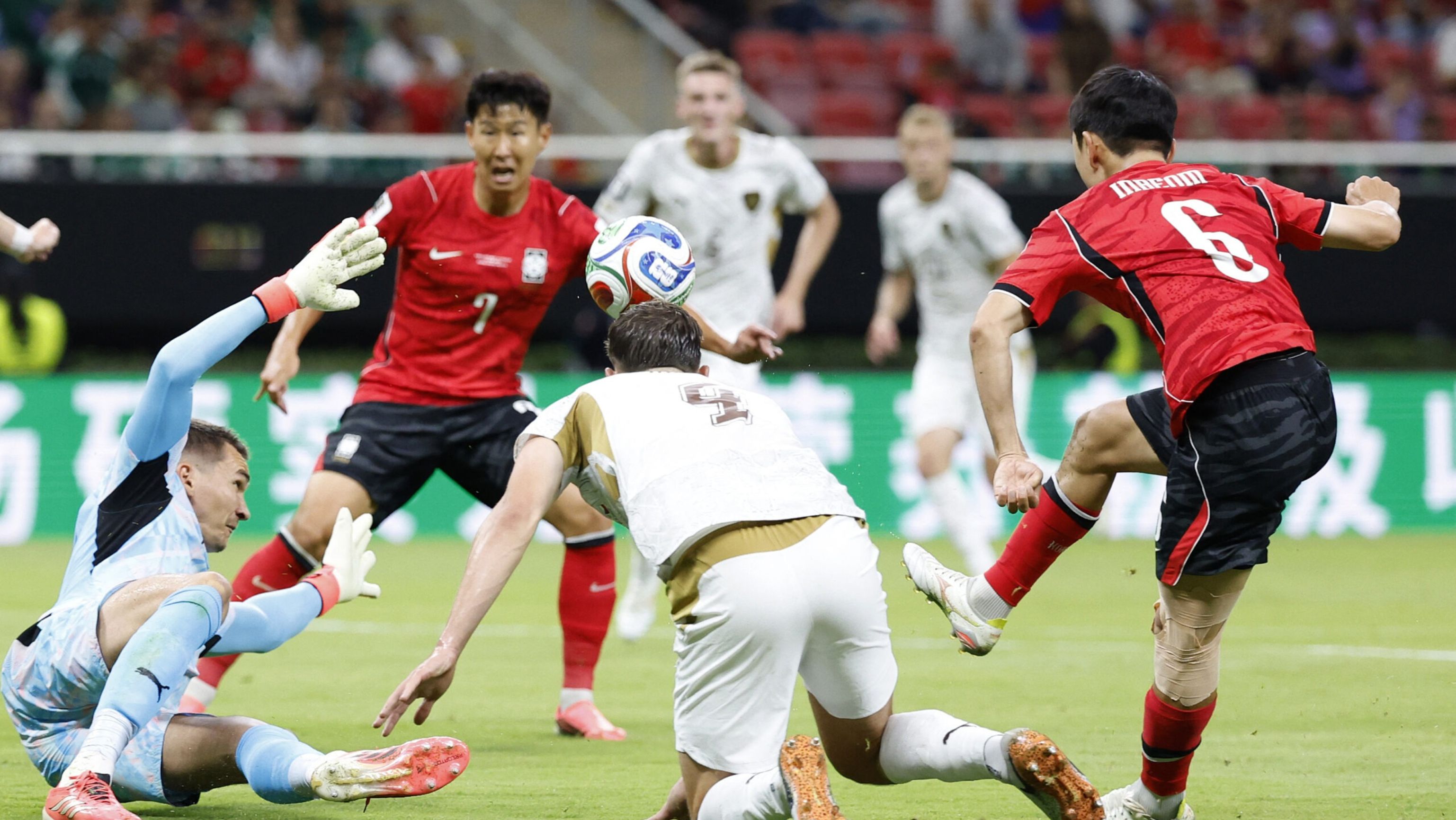 Czechia Loses 2-1 to South Korea in World Cup Opener