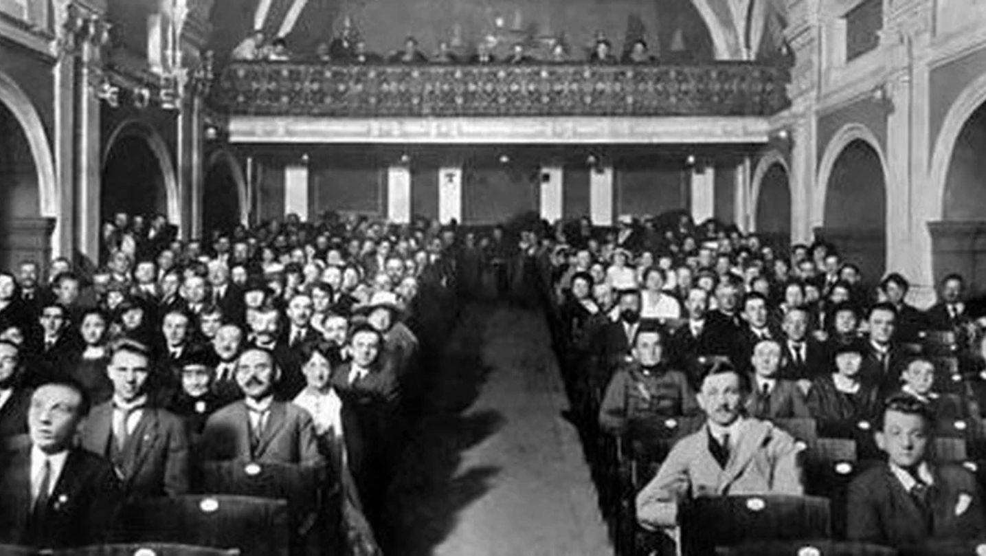 Prague’s First Film Screening Took Place 130 Years Ago
